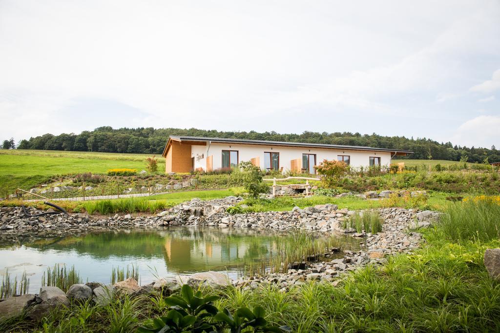 Hotel Zur-Borke Neuenrade Exterior foto